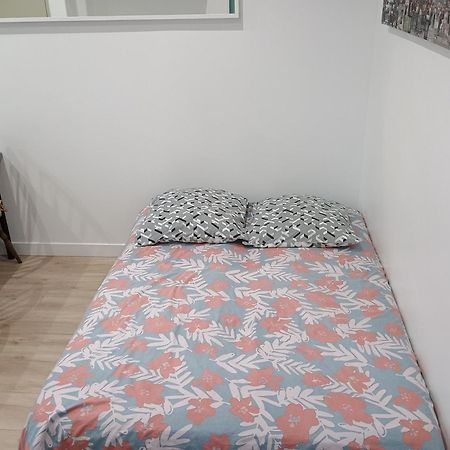 Paris Appartment 30 M2 Paris 2 Beds Subway Station 13 And 14 And 4 Saint-Ouen  Zewnętrze zdjęcie